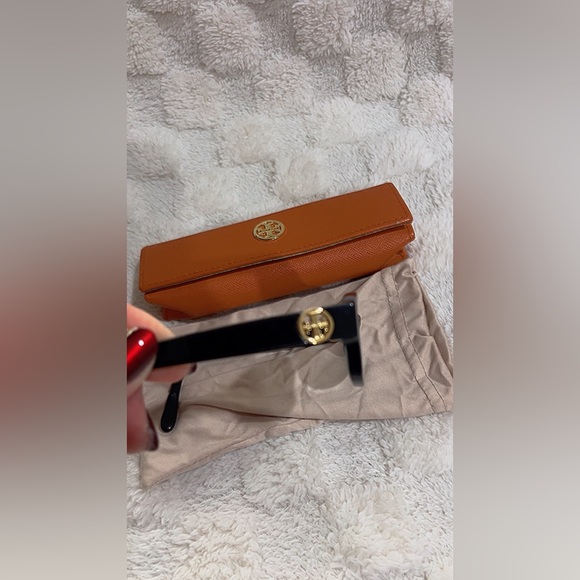 Tory Burch reading glasses - Picture 7 of 8